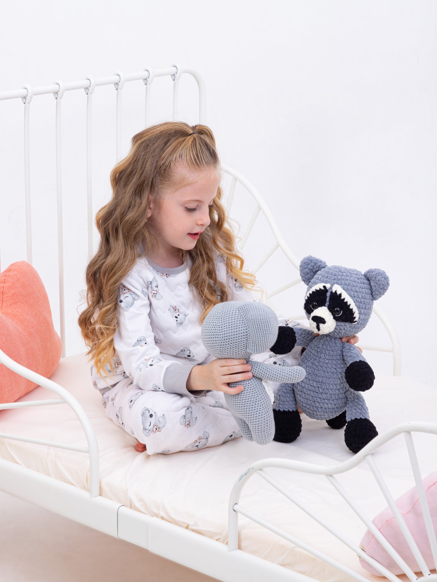 
                  
                    1.5 TOG Koala Pj-Zee
                  
                