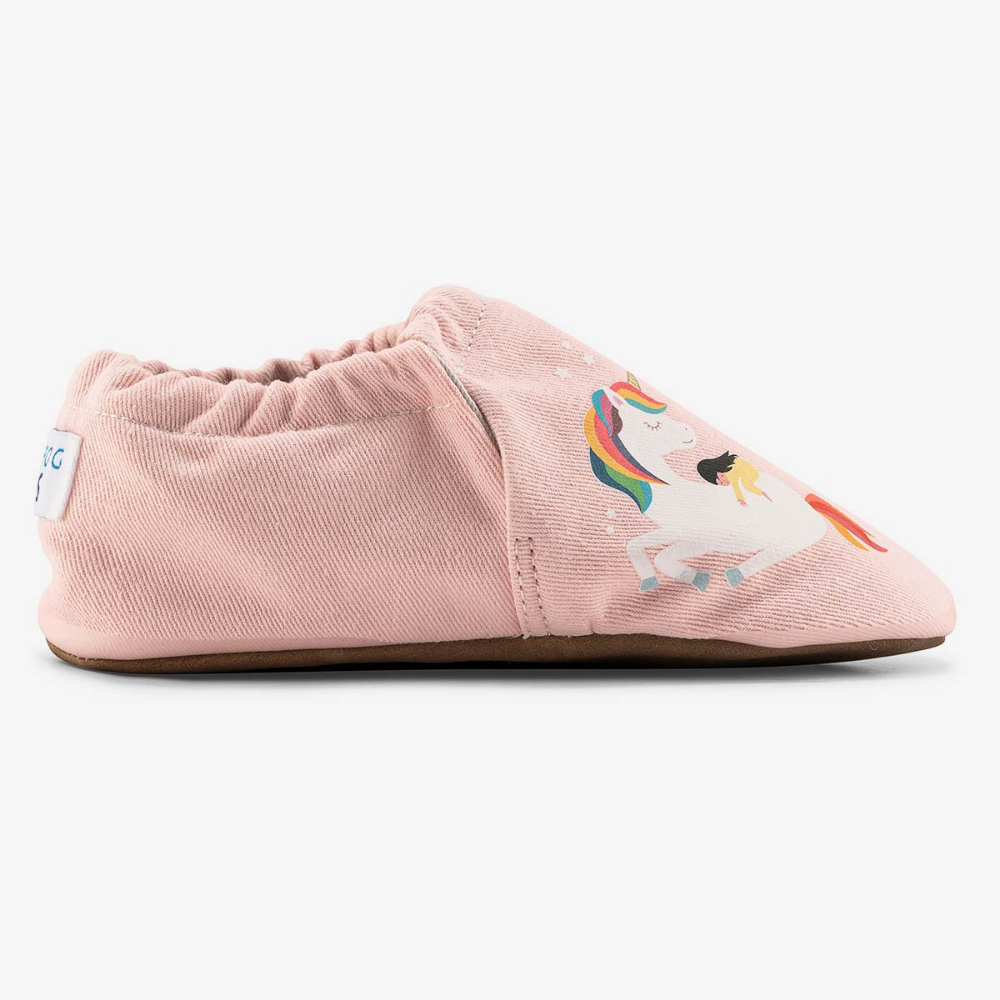 
                  
                    Unicorn Hyper Powder Pink
                  
                