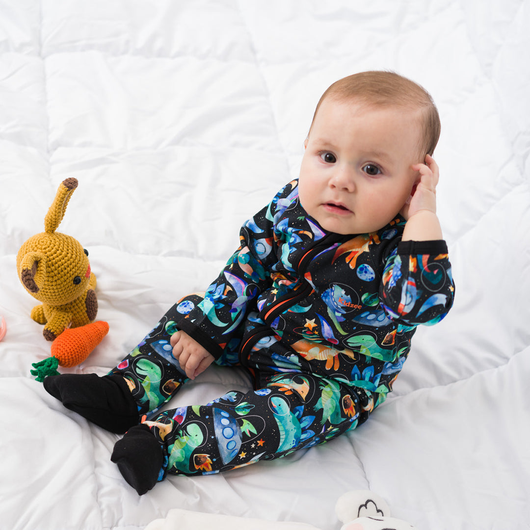 
                  
                    1.0 TOG Spacedino Zee-Suit NB
                  
                